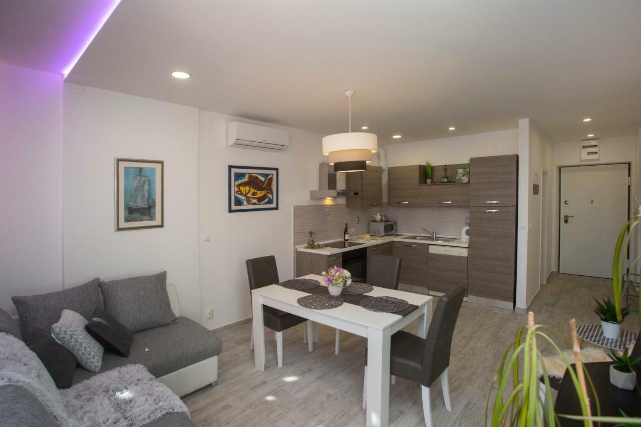 Apartment Aurora スプリト エクステリア 写真